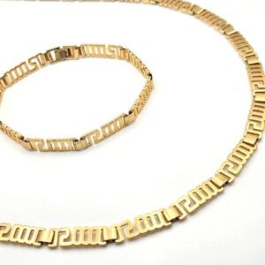 Vintage "2000" Y2K Necklace and Bracelet Gold‎ Tone Jewelry Set